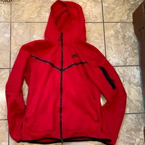 Nike Tech Fleece Red